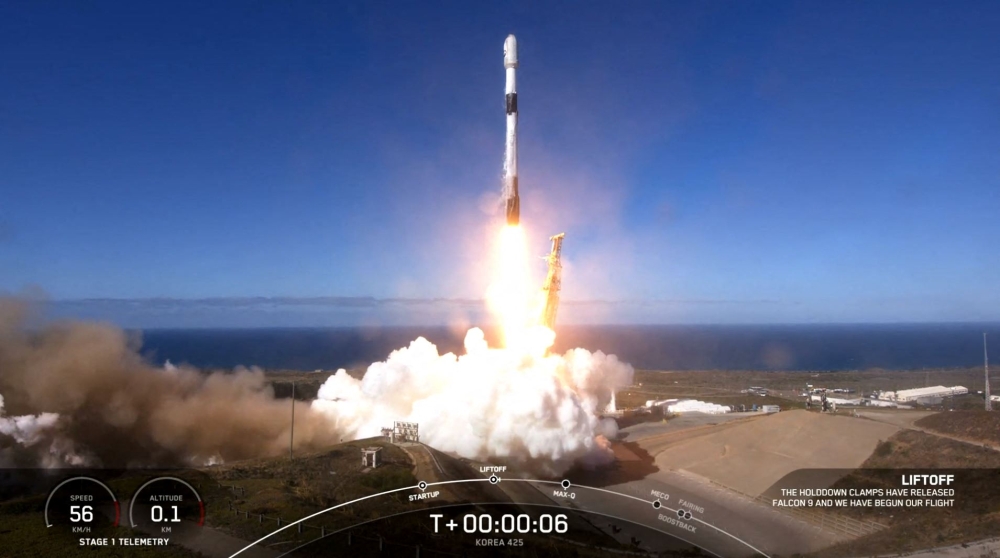 This screen grab taken from a SpaceX video shows the Falcon 9 launch of the Korea 425 Mission at Vandenberg Air Force Base in California on December 1, 2023. — Picture by SPACEX via AFP