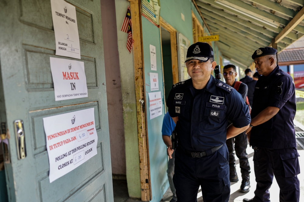 Terengganu police chief Datuk Mazli Mazlan said the team were deployed at several hot spot areas in the parliamentary constituency. ― Bernama pic