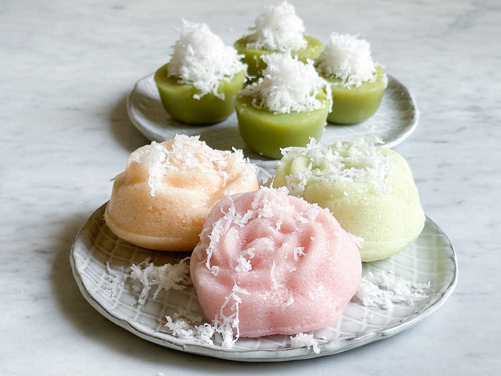 Grab the pastel rose-shaped Apam Beras at Kuih Lovers stalls in Sri Hartamas, Damansara Heights and Taman Tun Dr Ismail. — Pictures by Lee Khang Yi