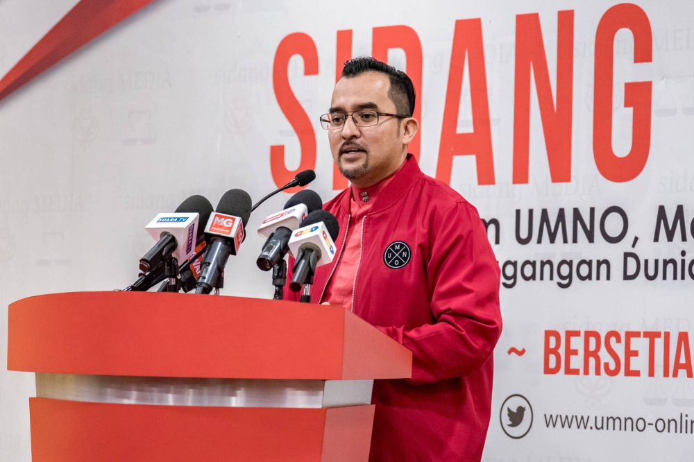 Umno secretary-general Datuk Asyraf Wajdi Dusuki said the purpose of the convention is to further enhance understanding and cooperation between the political parties in the unity government. — Picture by Firdaus Latif