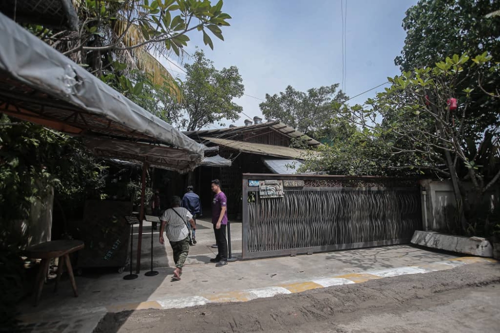 The city's first-ever zero waste event will be held at the Red Mountain Sin Yoon Loong Cafe,Bukit Merah Industrial Estate on December 16 and 17. — Photo by Farhan Najib