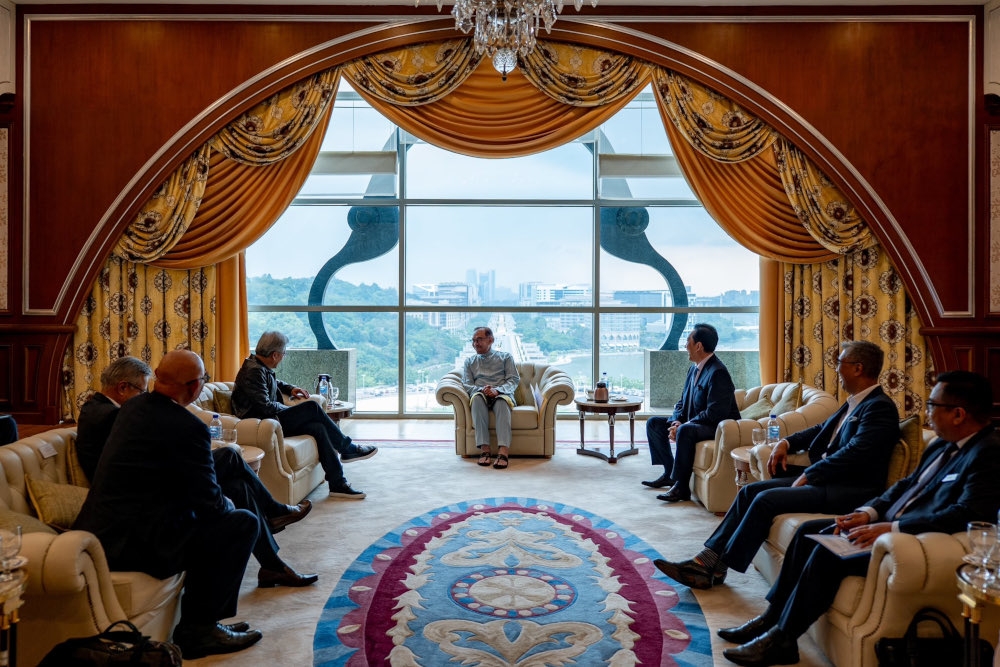 Prime Minister Datuk Seri Anwar Ibrahim said Nvidia will have a strategic partnership with Malaysian conglomerate YTL to build an AI data centre involving RM20 billion in investment. — Picture from X/Anwar Ibrahim   