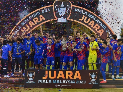 Johor declares Dec 17 occasional public holiday to celebrate JDT’s Super League, Malaysia Cup success 