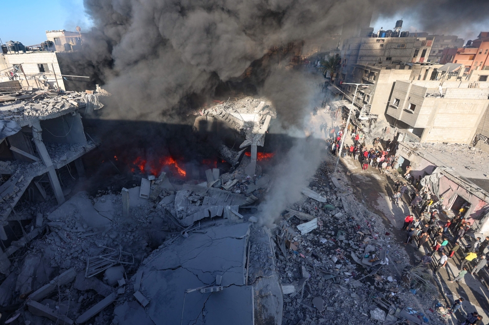 The US State Department has approved the emergency sale to Israel of nearly 14,000 rounds of tank ammunition. — AFP pic