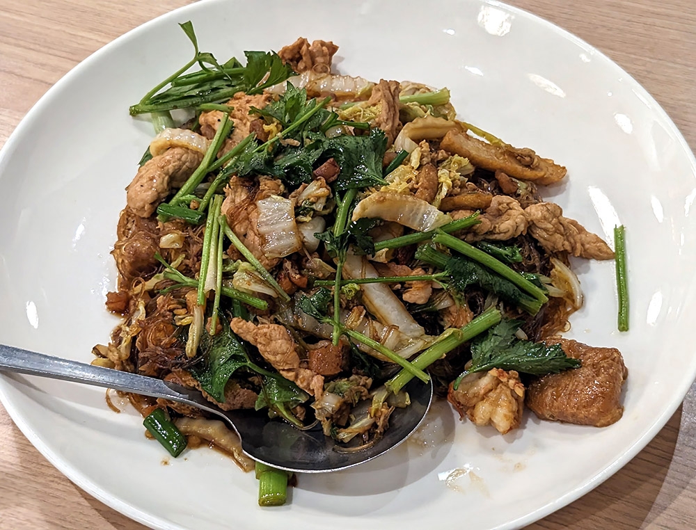 A standout noodle dish, Fried Glass Noodles.