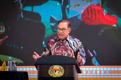 Report: HR, health ministers out; Umno’s Jo Ghani, DAP’s Gobind, Amanah’s Dr Dzul set for Cabinet comeback 