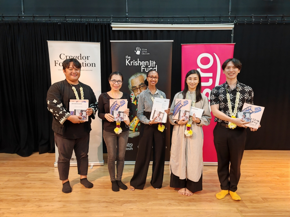(From left) Andrew Igai Jamu, Goh Hooi Ling, Naomi Kakuvi Musau, Lau Beh Chin and Duncan Soo receiving their grants from the Krishen Jit Fund this year. — Picture courtesy of Astro
