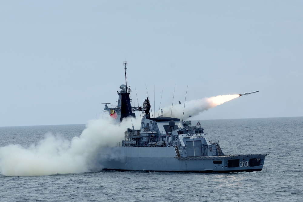 In Series 22 of the Taming Sari Exercise carried out in the northern waters of the Strait of Malacca today, two Exocet MM40 missiles were launched by the KD Lekiu naval asset which managed to hit the target, while KD Lekir was the reserve vessel. — Bernama pic 