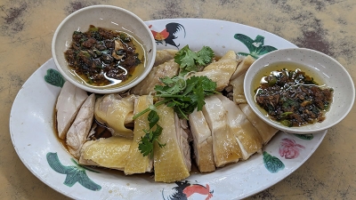 Taman Paramount’s Restoran Kong Sai serves ‘pak cham kai’ with an outstanding ginger paste