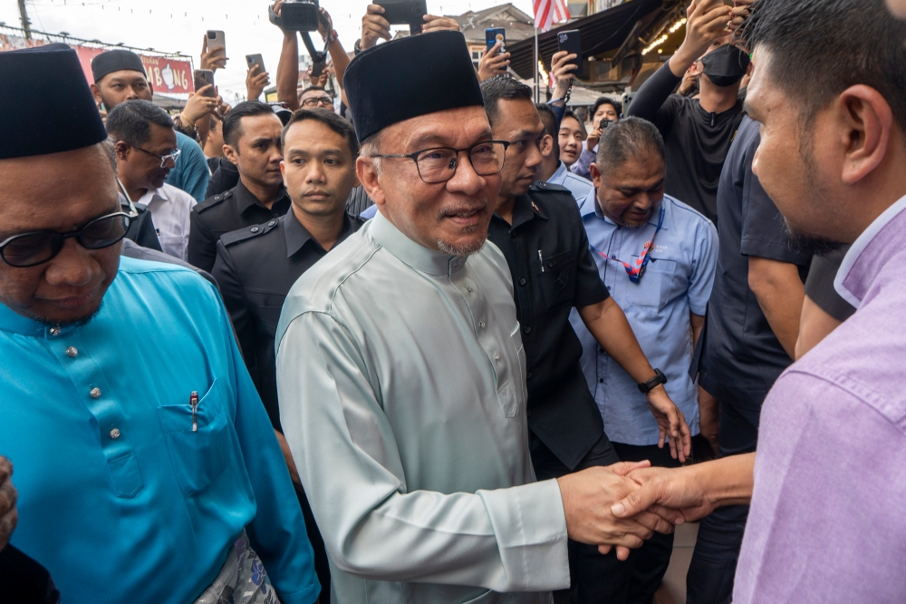 Malaysia’s Foreign Ministry in a statement Friday said during the visit, the prime minister is scheduled to hold a bilateral meeting with his Japanese counterpart, Fumio Kishida, where both leaders will discuss the state of Malaysia-Japan relations and exchange views on regional and international issues of mutual concern. — Picture by Shafwan Zaidon