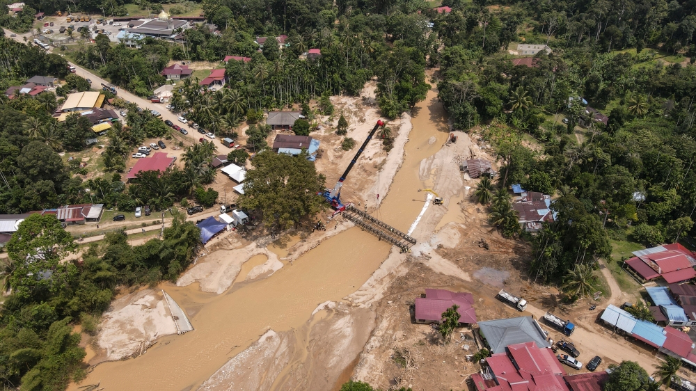 Mysa previously said the idea for a flood rescue app came from the desire to turn satellite technology into a versatile service that could help any government agency solve complex problems, and develop better policies. — Bernama pic