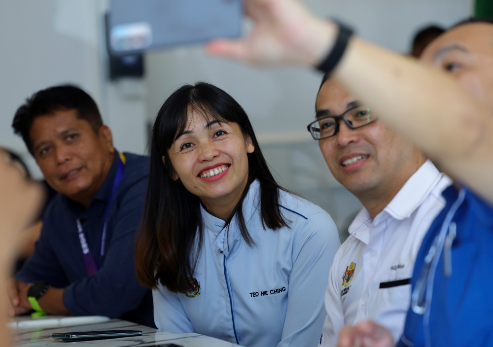 Deputy Minister of Communications Teo Nie Ching said good initiatives like the Madani Medical Scheme should be promoted more so that the rakyat can benefit from it. — Bernama pic 