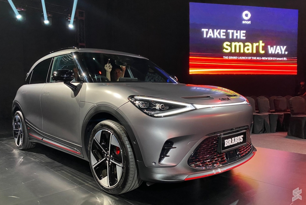 Early this month, Smart’s authorised distributor Pro-Net announced that it has received 1,000 bookings for the Smart #1 in Malaysia. The company aims to sell between 800 to 1,000 vehicles in 2024 to capture 10 per cent of the total industry volume for EVs. — SoyaCincau pic