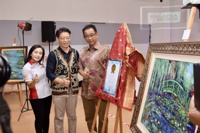 Sarawak tourism minister says state achieved target of three million visitors in 2023 - Vimarsana News