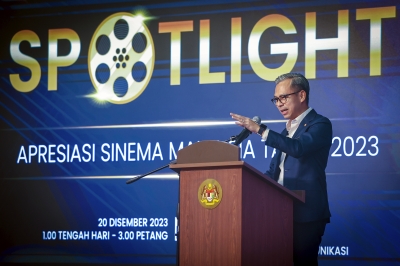 Fahmi: Socso protection soon for film industry workers, including freelancers - Vimarsana News