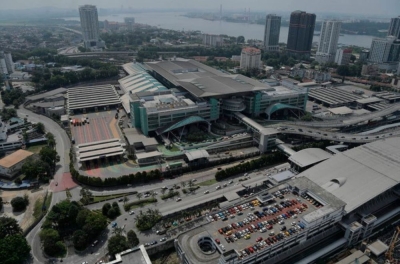 Johor to activate contra lanes at Sultan Iskandar Building CIQ, Sultan Abu Bakar Complex to address year-end holiday congestion, says exco - Vimarsana News