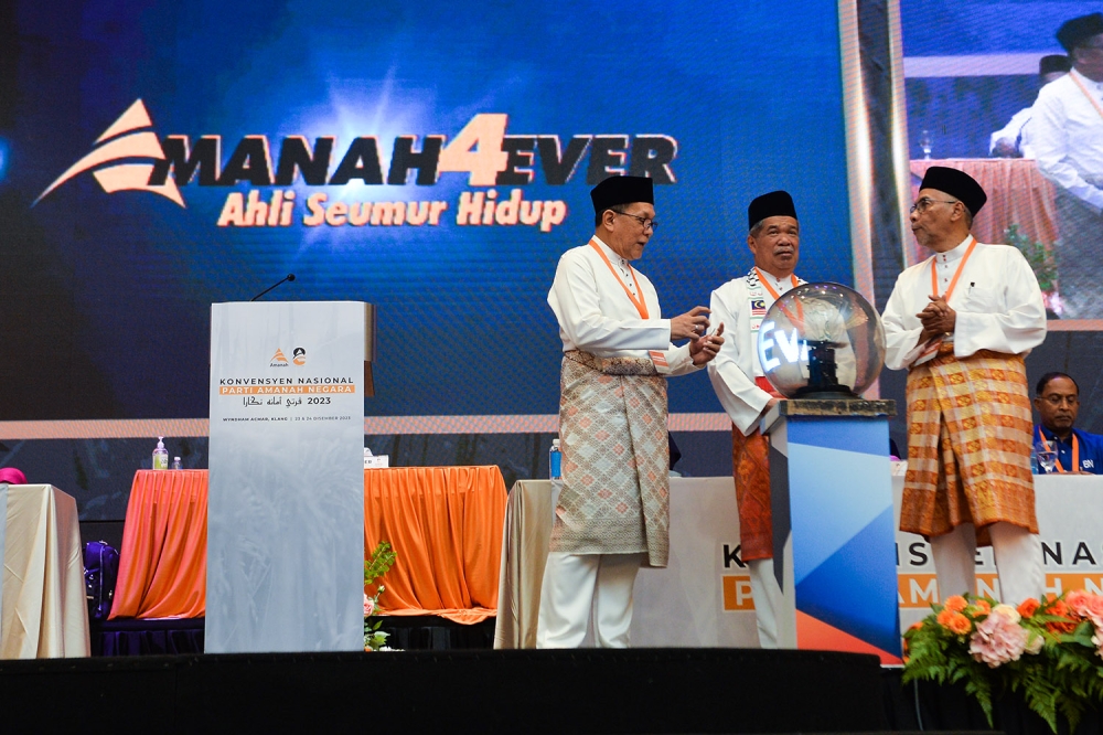 President of Parti Amanah Negara, Datuk Seri Mohammad Sabu launching Parti Amanah Negara AGM in Klang on December 23,2023. — Picture by Miera Zulyana
