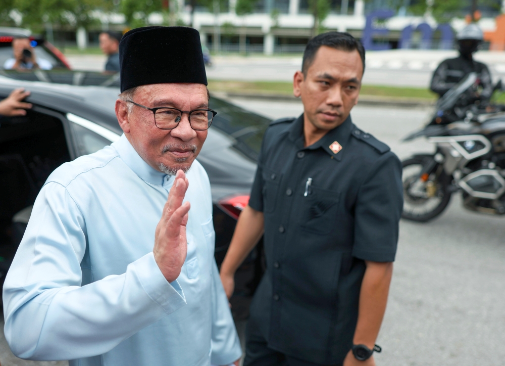 The Malaysian Indian Transformation Unit (Mitra) will be placed back under the Ministry of National Unity, said Datuk Seri Anwar Ibrahim. — Bernama pic