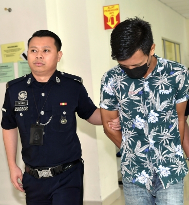 Unemployed man gets 15 years' jail, caning for raping friend's underaged daughter in Selangor - Vimarsana News
