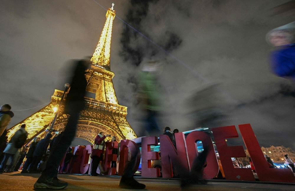 The French government said today it will deploy more than 95,000 police and military personnel for New Year Eve’s celebrations, adding that a heightened terrorist threat required tight security. — AFP pic