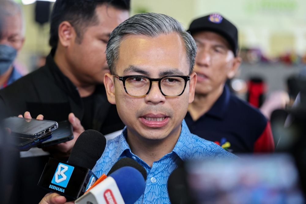 Communications Minister Fahmi Fadzil said the Madani Economy framework has boosted the economy of the country and its people. At the same time, the New Industrial Masterplan 2030 (NIMP 2030) is capable of drawing investments and increasing new high-paying jobs focused on key industries. — Bernama pic  