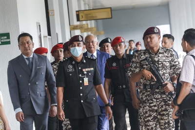 Investigator: Terengganu Sultan wanted RM5b bond halted over unfavourable terms; Najib instructed TIA officials to carry on