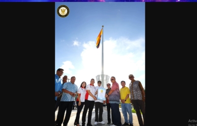 Flagpole a gift to the people of Sarawak, says deputy premier Dr Sim - Vimarsana News