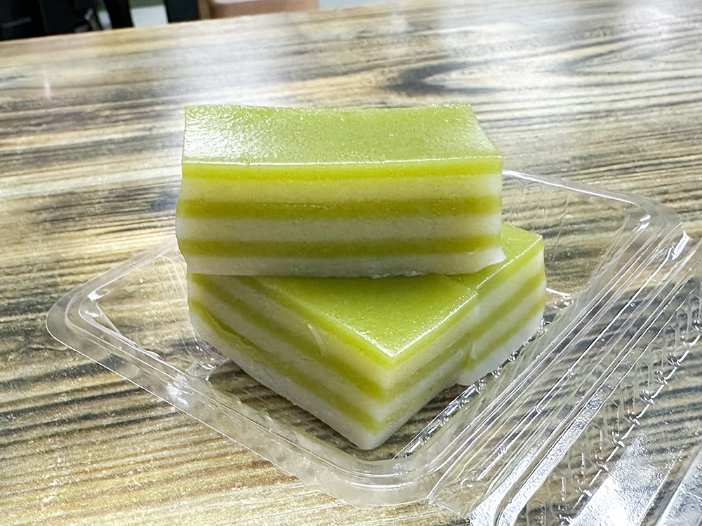 Thai Pandan Layer Kuih is chewy and bouncy with a distinct pandan fragrance.