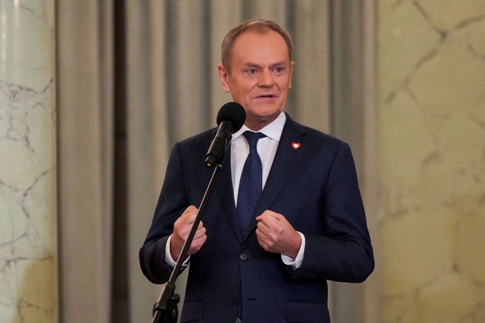 Newly appointed Polish Prime Minister Donald Tusk said that he had had preliminary talks with Rishi Sunak about a possible visit to Britain and about the UK prime minister visiting Poland. — Reuters pic