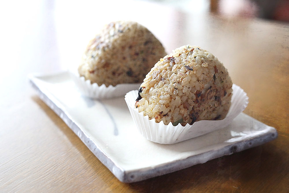 Onigiri Recipe (Japanese Rice Balls) - Rasa Malaysia