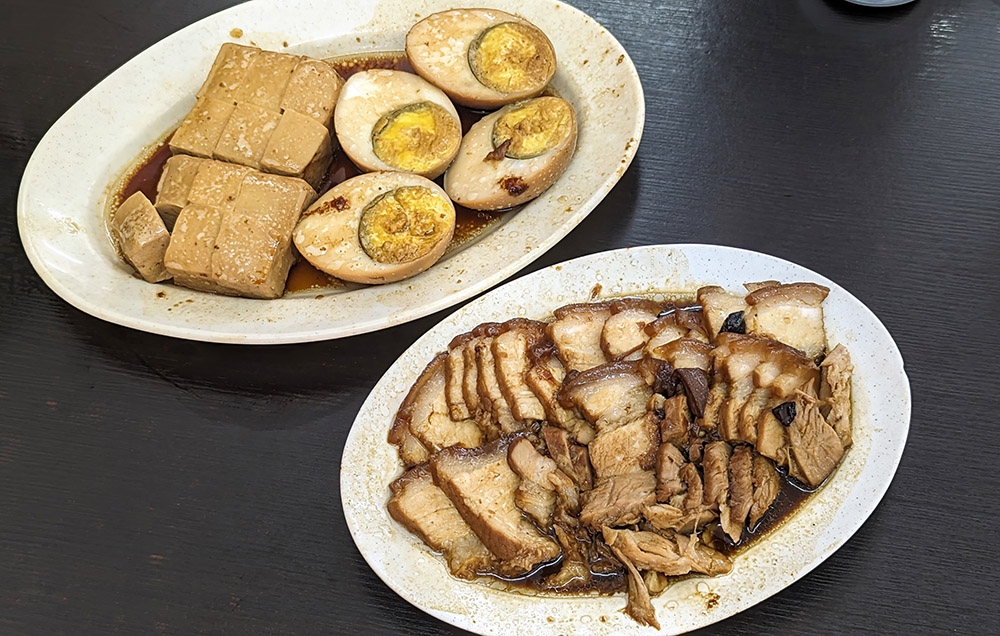 Braised Pork Belly, Tofu and Eggs here are light in colour and contain hints of clove and cinnamon.