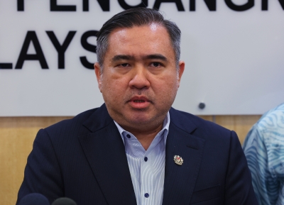 Anthony Loke: AirAsia to lock one-way airfares to Sabah, Sarawak for CNY period