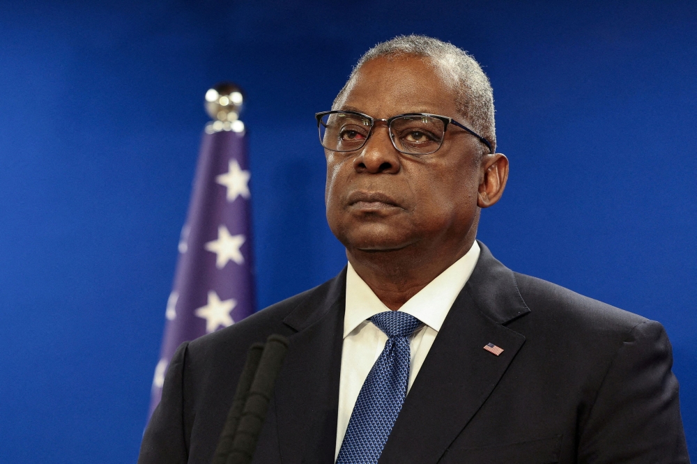 US Secretary of Defence Lloyd Austin withheld his hospitalisation on New Year’s Day from the president and the public for days. — Reuters file pic
