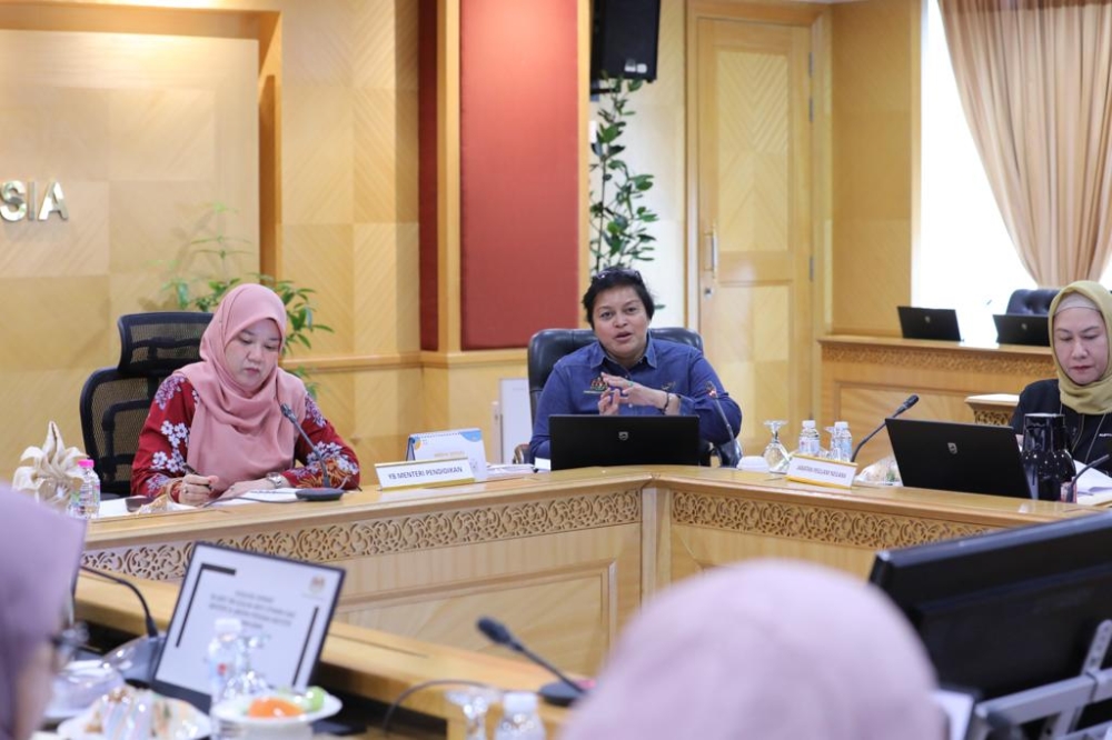 In a joint statement today, Law and Institutional Reform Minister Datuk Seri Azalina Othman Said (centre) and Education Minister Fadhlina Sidek (left) noted a worrying increase in the of child victims in reported sexual offences cases from 2017 to 2023.— Picture courtesy of Prime Minister's Department's Legal Affairs Division