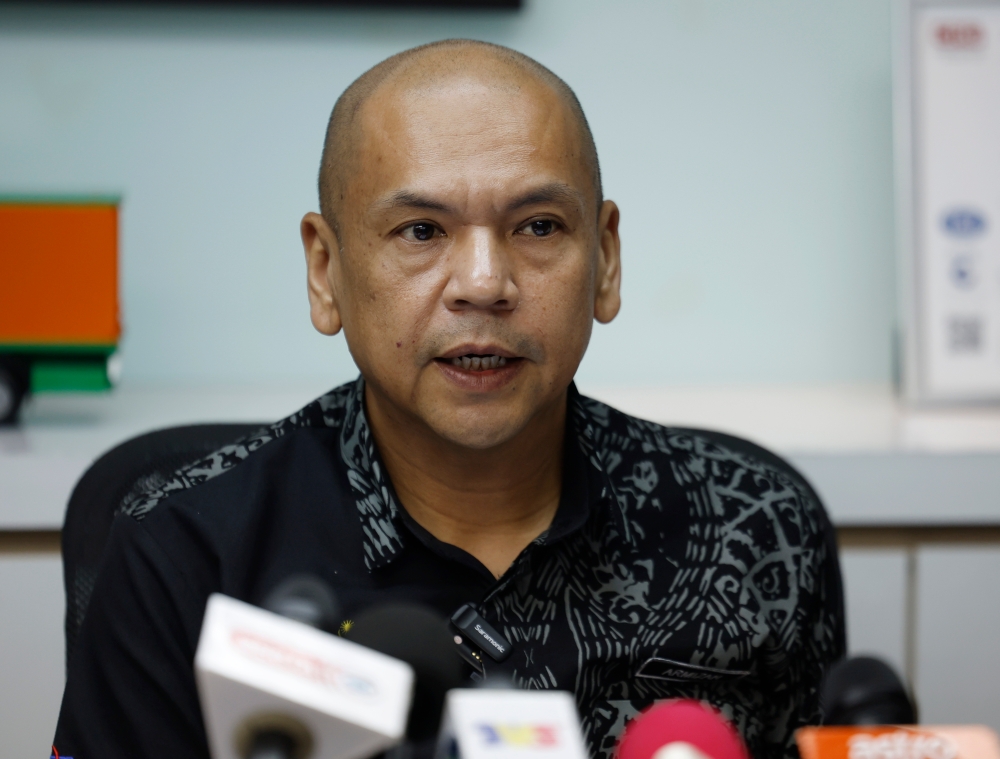 Domestic Trade and Cost of Living Minister Datuk Armizan Mohd Ali said the ban to prevent foreigners from buying subsidised goods has not been implemented, but his ministry has received suggestions regarding the matter. — Bernama pic 