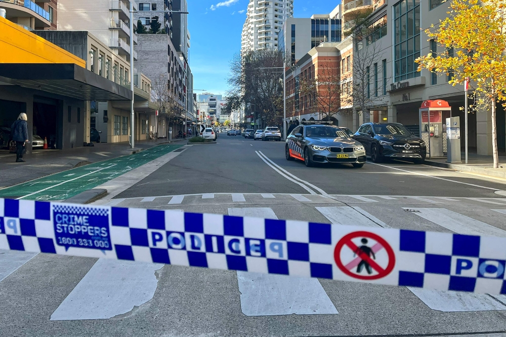The crime ring had been taking on contracts to carry out “serious crimes including murders and kidnappings”, New South Wales state police told a news conference in Sydney. — AFP pic