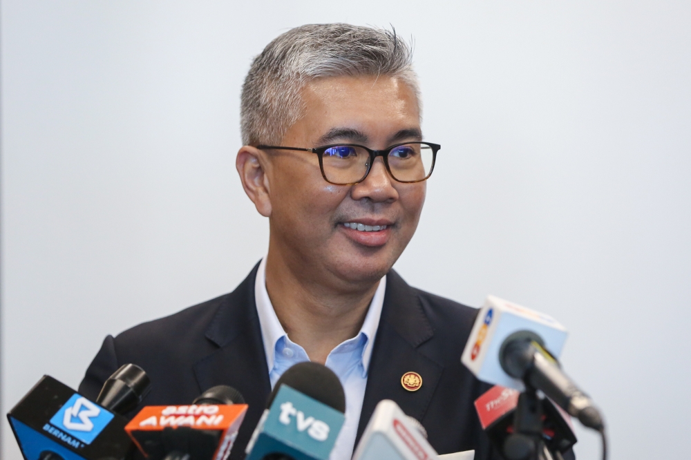 Investment, Trade and Industry Minister Datuk Seri Tengku Zafrul Abdul Aziz said the RM2.8-billion committed FDI is yet another endorsement of Malaysia's efforts in easing the investor’s journey, and in facilitating the realisation of their investments. — Picture by Yusof Mat Isa