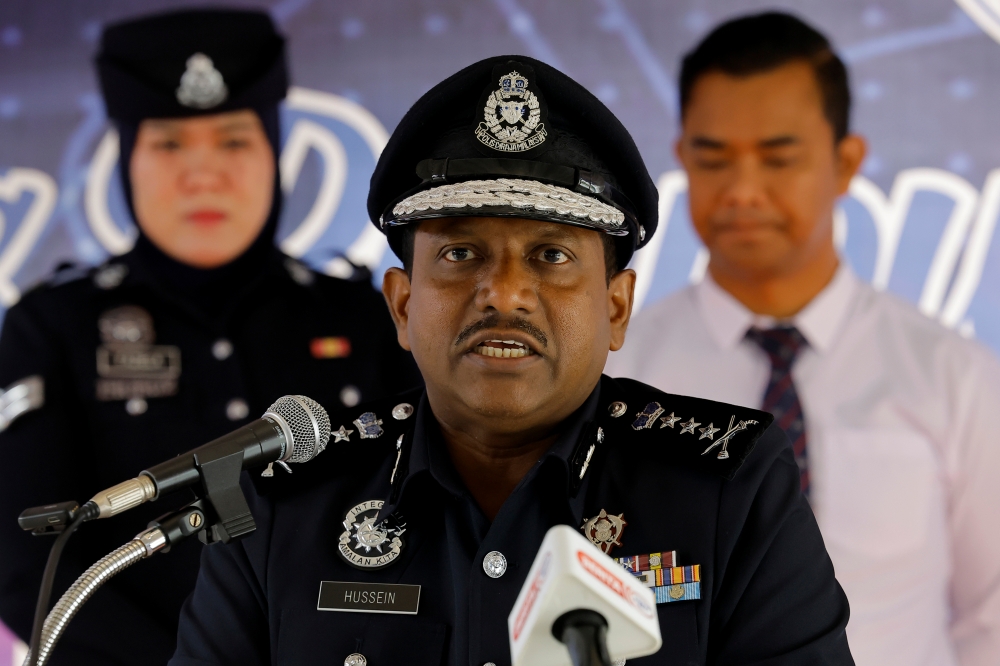 Selangor Police chief Datuk Hussein Omar Khan said both policemen have been suspended from duty until the criminal and disciplinary investigations are completed — Bernama pic