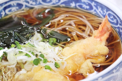 Enjoy oodles of noodles (and good fortune) with this New Year’s soba with prawn tempura