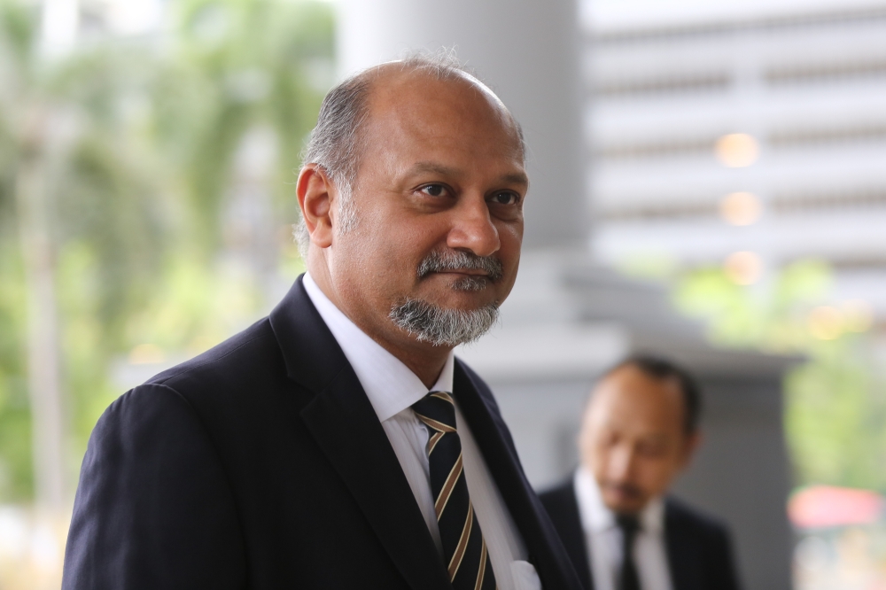 Digital Minister Gobind Singh Deo said former prime minister Tun Dr Mahathir Mohamad should not question the loyalty of Malaysians of Indian and Chinese descent just because they speak their mother tongue and adhere to their own culture and customs. — Picture by Yusof Mat Isa