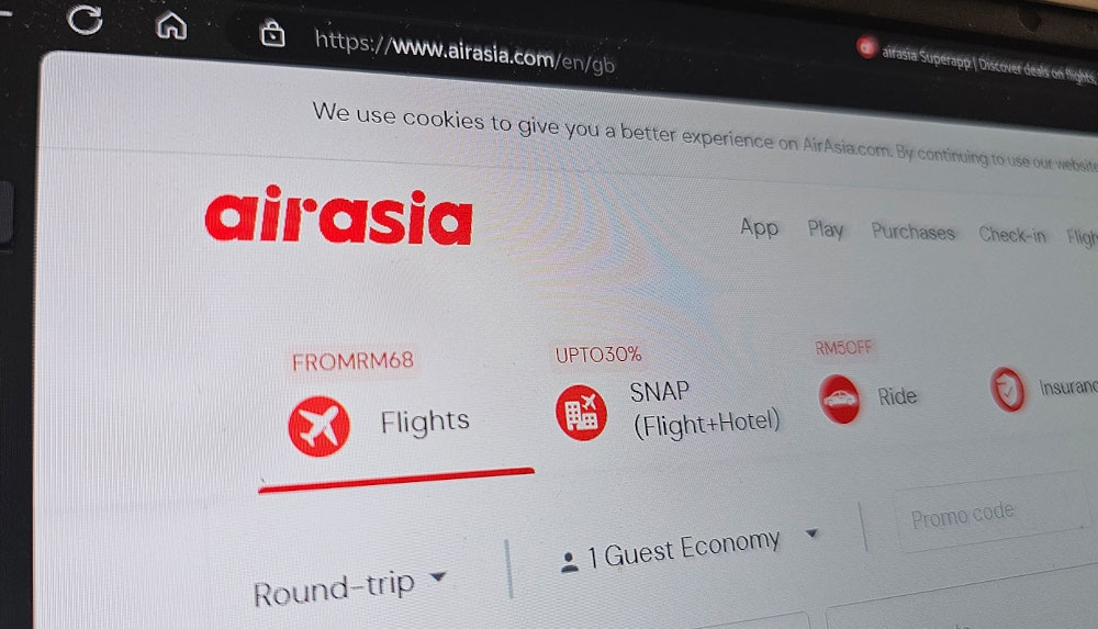 It seems that additional baggage fees will have different prices depending on the platform you are trying to purchase it from. — SoyaCincau pic 