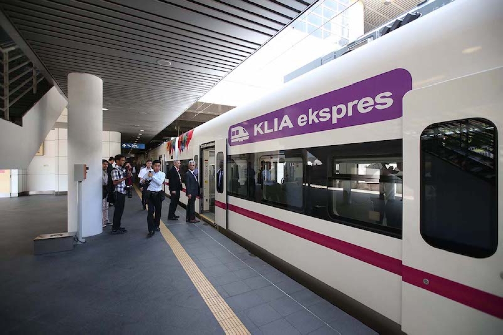 File picture of the KLIA Ekspres train during its launch in Kuala Lumpur March 13, 2018. MAHB has signed an agreement with Alstom Transport Systems (Malaysia) Sdn Bhd and a joint venture consisting of IJM Construction Sdn Bhd and Pestech Technology Sdn Bhd to complete the Kuala Lumpur International Airport aerotrain replacement project by the first quarter of 2025. — Picture by Azinuddin Ghazali 