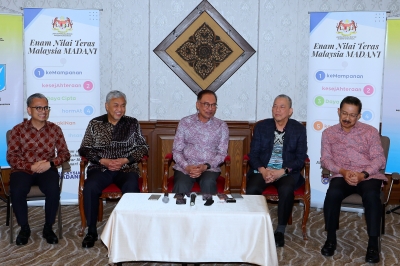 PM Anwar: Govt funds for projects under Budget 2024 disbursed early 