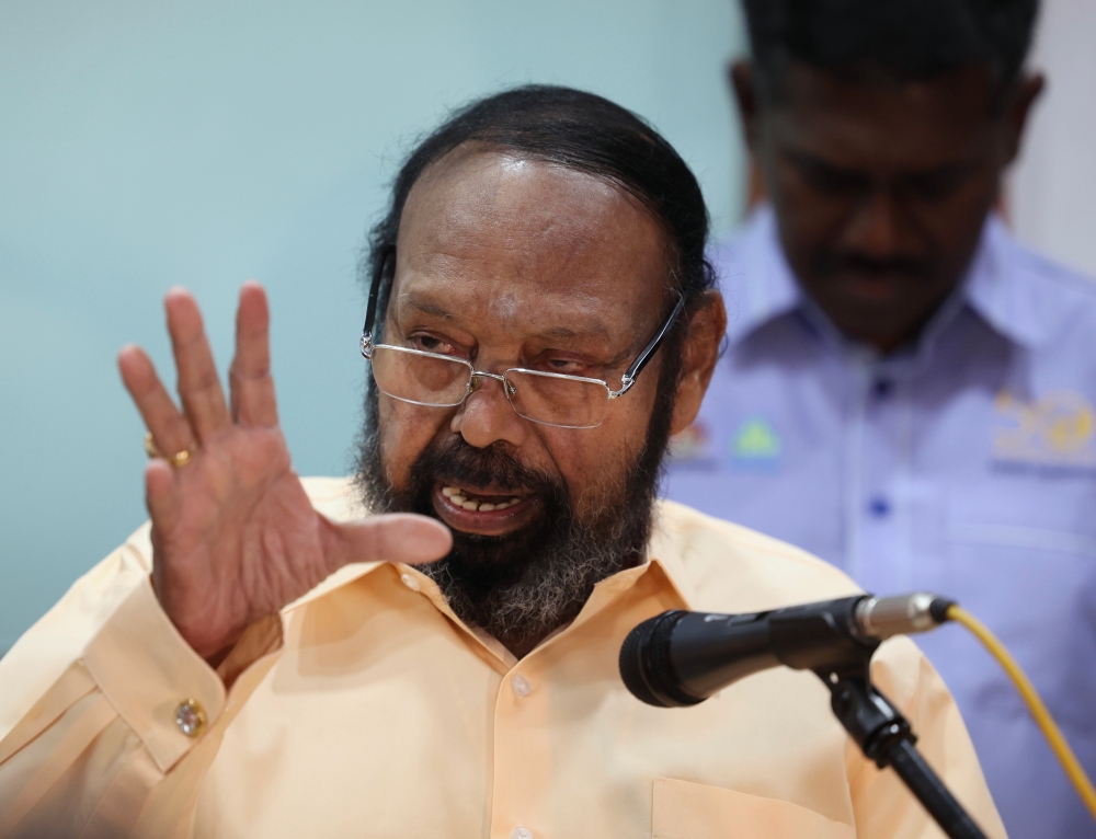Batu Caves Hindu Temple committee chairman Tan Sri R. Nadarajah said the escalator is one of two projects that would begin this year after Thaipusam, along with the construction of a multipurpose hall estimated to cost  RM35 million. — Bernama pic 