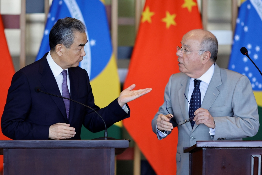 Chinese Foreign Minister Wang Yi meets with Brazil's Foreign Minister Mauro Vieira at the Itamaraty Palace, in Brasilia, Brazil January 19, 2024. ― Reuters pic