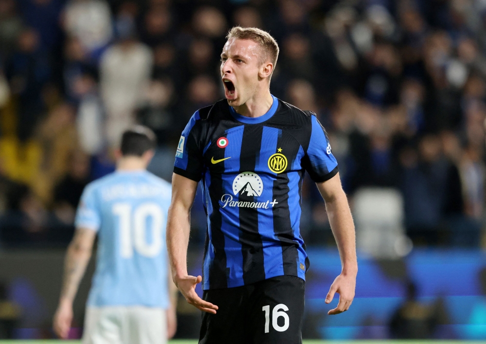 Inter Milan's Davide Frattesi celebrates after scoring the third goal against Lazio January 20, 2024. ― Reuters pic