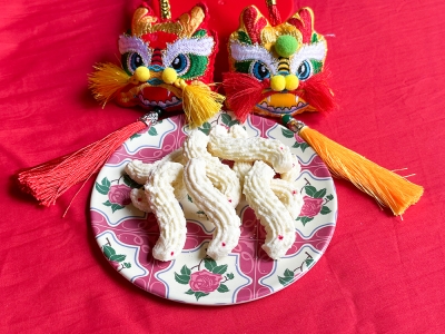 In pursuit of the elusive dragon cookies for the Year of the Dragon