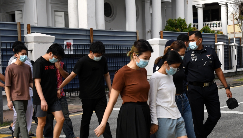 Chooi Pi Tse, 32, Ong Ji Wei, 24, Lai Ming Hao, 30, Ching Zi Wei, 32, Lye Kher Ying, 26 and Yeap Ting Yao, 32, pleaded not guilty after the charges were read before Magistrate Mohamad Azlan Basri. — Bernama pic 