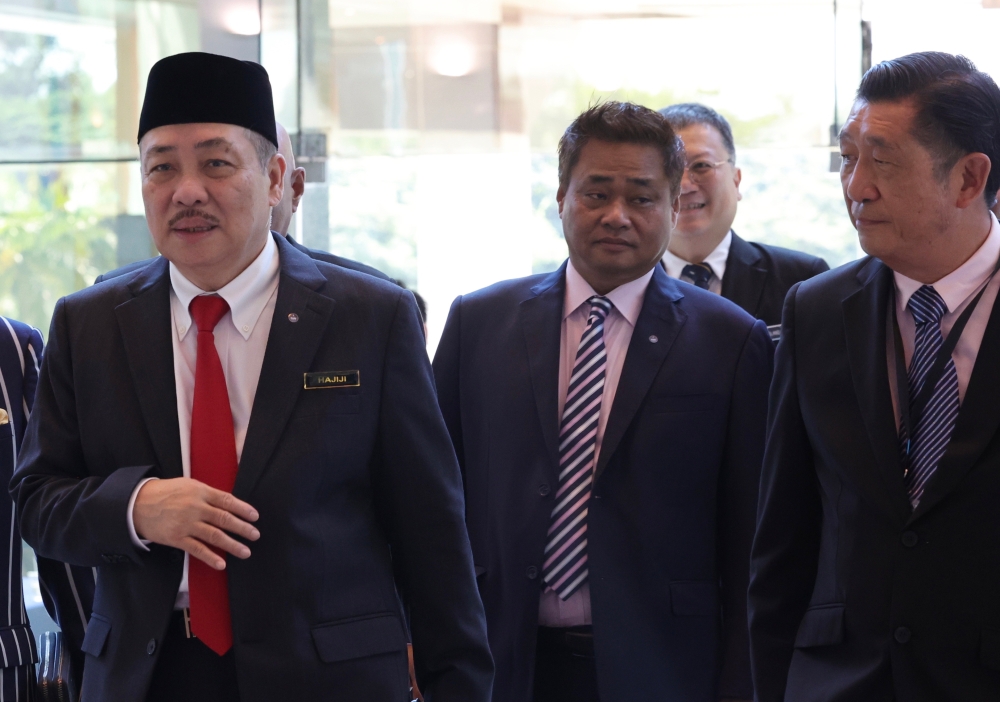 The Sabah government will provide free medical check-ups for the people in the state, said Chief Minister Datuk Seri Hajiji Noor (left). — Bernama pic 