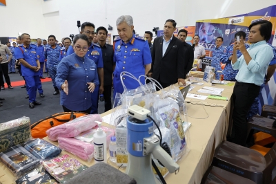 Media practitioners allowed to be Civil Defence Force volunteers, says DPM Zahid 
